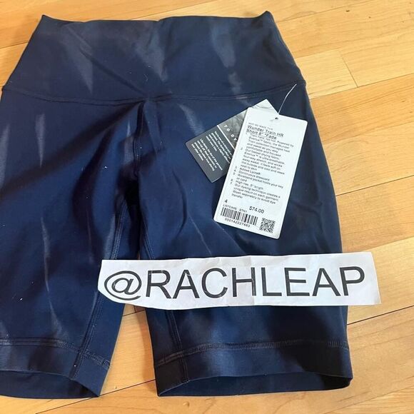 Lululemon Wunder Train High-Rise Short 8" size 4 - Picture 5 of 6